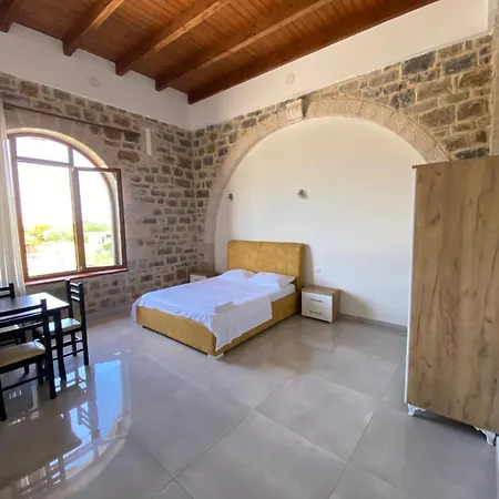Guri Hotel